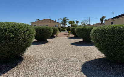 Herverkoop - Villa -
Catral