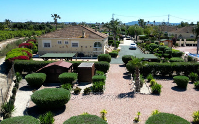 Herverkoop - Villa -
Catral