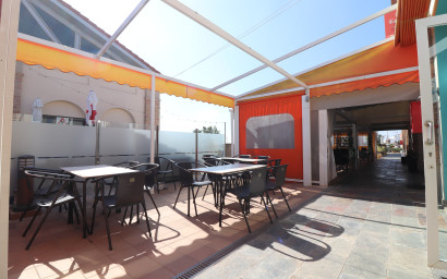 Resale - Commercial -
Algorfa - La Finca Golf Resort