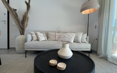 Resale - Apartment -
Las Colinas Golf Resort
