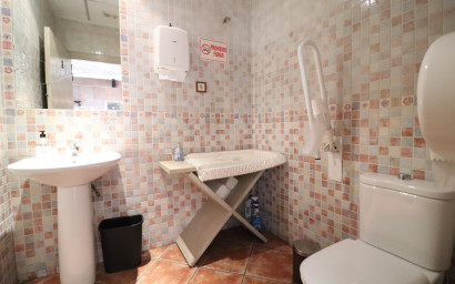 Resale - Commercial -
Formentera del Segura - Formentera - Village