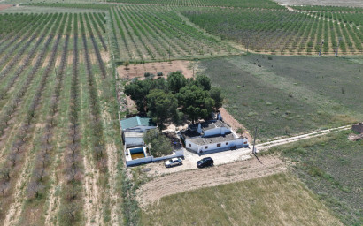Resale - Finca - Country Property -
Yecla
