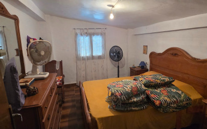 Resale - Finca - Country Property -
Yecla