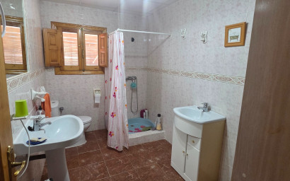 Resale - Finca - Country Property -
Yecla