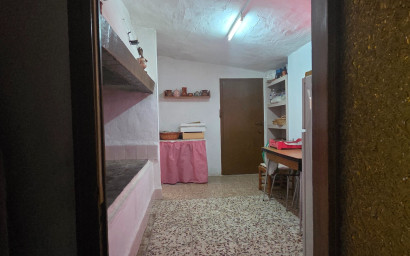 Resale - Finca - Country Property -
Yecla