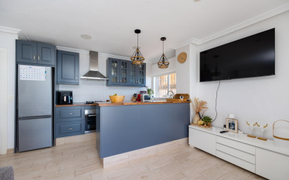 Herverkoop - Bungalow -
Torrevieja - Playa de los Naufragos