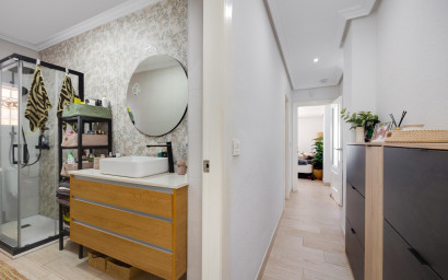 Herverkoop - Bungalow -
Torrevieja - Playa de los Naufragos