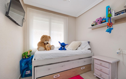 Herverkoop - Bungalow -
Torrevieja - Playa de los Naufragos