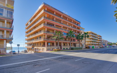 Herverkoop - Bungalow -
Torrevieja - Playa de los Naufragos