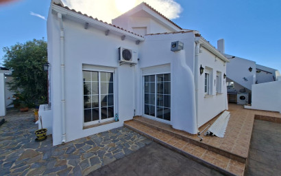 Resale - Villa -
Fortuna - Urbanizacion Las Kalendas