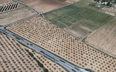 Revente - Terrain -
Yecla