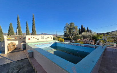 Resale - Villa -
Sax