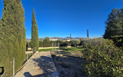 Resale - Villa -
Sax