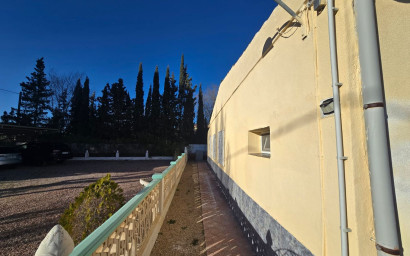 Resale - Villa -
Sax