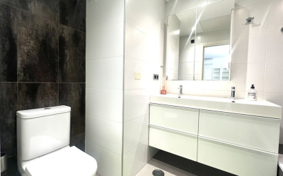 Revente - Appartement -
La Zenia