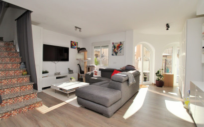 Herverkoop - Herenhuis -
Villamartín