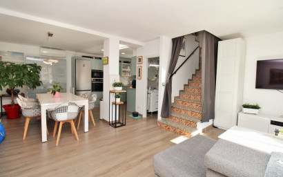 Herverkoop - Herenhuis -
Villamartín