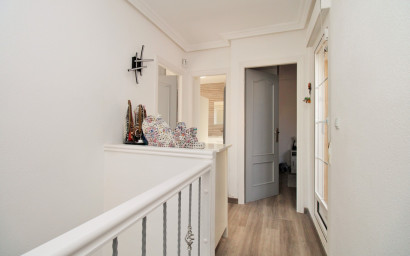 Herverkoop - Herenhuis -
Villamartín