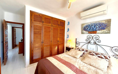 Resale - Villa -
Villamartín