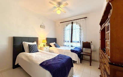 Resale - Villa -
Villamartín
