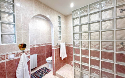 Resale - Villa -
Villamartín