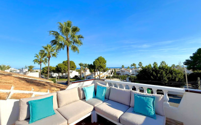 Resale - Villa -
Villamartín