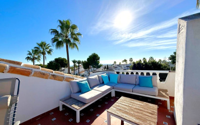 Resale - Villa -
Villamartín
