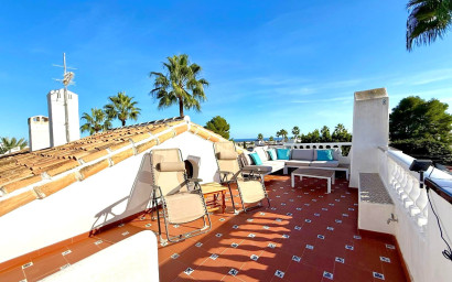 Resale - Villa -
Villamartín