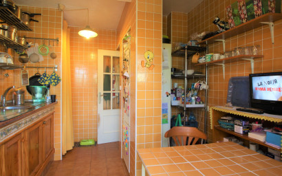 Resale - Townhouse -
Villamartín