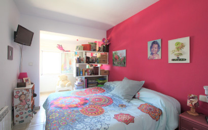 Resale - Townhouse -
Villamartín