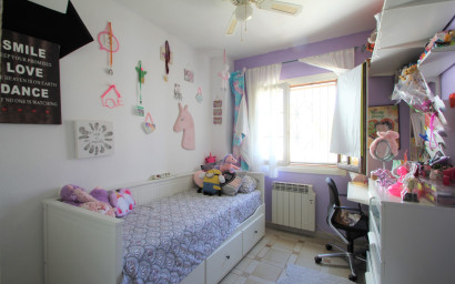 Resale - Townhouse -
Villamartín