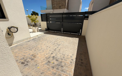 Revente - Villa -
Ciudad Quesada - La Laguna