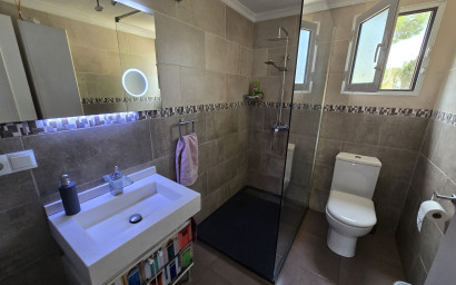 Herverkoop - Villa -
Sax