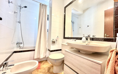 Resale - Apartment -
Cabo Roig
