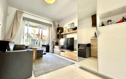 Revente - Appartement -
Punta Prima