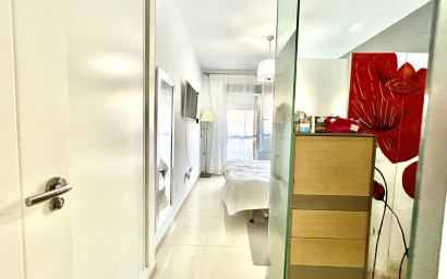 Revente - Appartement -
Punta Prima