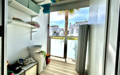 Revente - Appartement -
Punta Prima