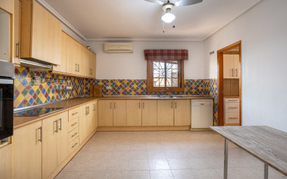 Herverkoop - Villa -
Benijofar