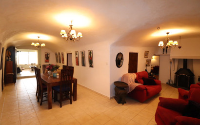 Resale - Finca - Country Property -
Hondón de las Nieves - La Canalosa