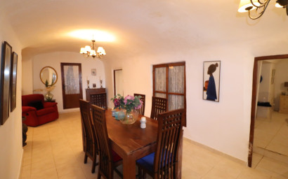 Resale - Finca - Country Property -
Hondón de las Nieves - La Canalosa