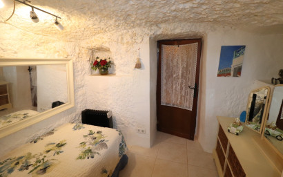 Resale - Finca - Country Property -
Hondón de las Nieves - La Canalosa