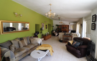 Resale - Finca - Country Property -
Hondón de las Nieves - La Canalosa