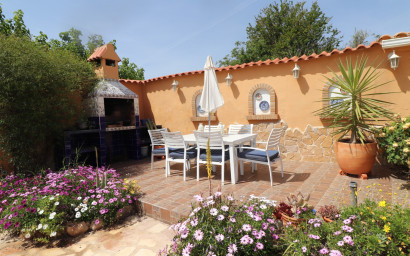 Resale - Finca - Country Property -
Hondón de las Nieves - La Canalosa