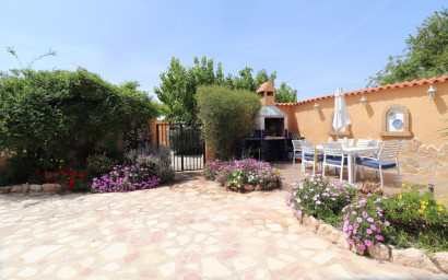 Resale - Finca - Country Property -
Hondón de las Nieves - La Canalosa