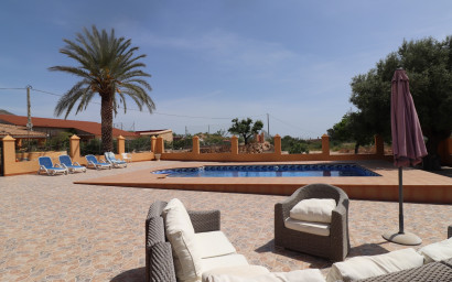 Resale - Finca - Country Property -
Hondón de las Nieves - La Canalosa