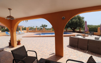 Resale - Finca - Country Property -
Hondón de las Nieves - La Canalosa