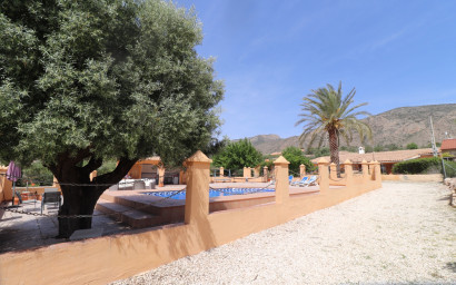 Resale - Finca - Country Property -
Hondón de las Nieves - La Canalosa