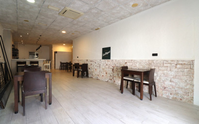 Revente - Local commercial -
Benijofar - Benijofar - Village