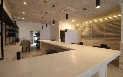 Revente - Local commercial -
Benijofar - Benijofar - Village