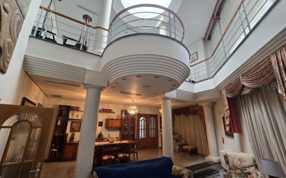 Resale - Villa -
Sax